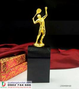 Cúp nghệ thuật 02